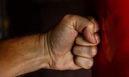 The Art of Emotional Intelligence: Tackling the Toughest Tussles