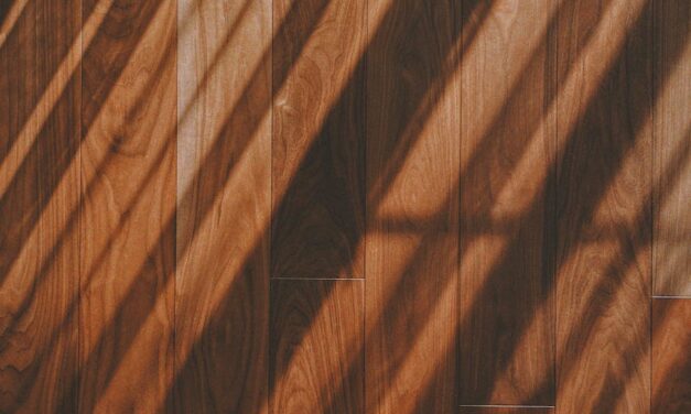 Stepping Up Your Floor-Cleaning Game with Earth-Loving Alternatives