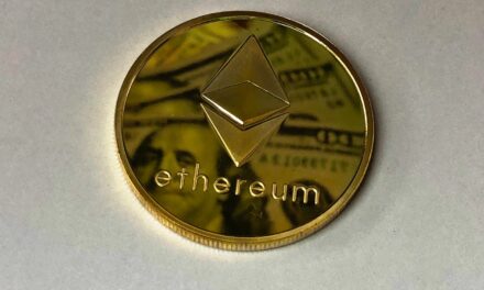 Exploring Ethereum and Web3: A Guide to Decentralized Finance with Smart Contracts