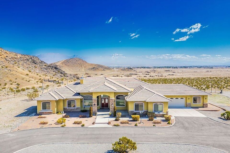 Discover Your Private Paradise: 4751 W Adkisson St, Pahrump, NV