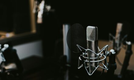Joe Rogan’s “Mentally Ill People Shouldn’t Have an Opinion” Comment Fuels a Bigger Debate About Free Speech and Stigma